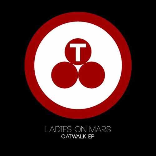 Deepend  Horxata - Dancing In The Dark Alone (feat. Carston) (Original Mix) 